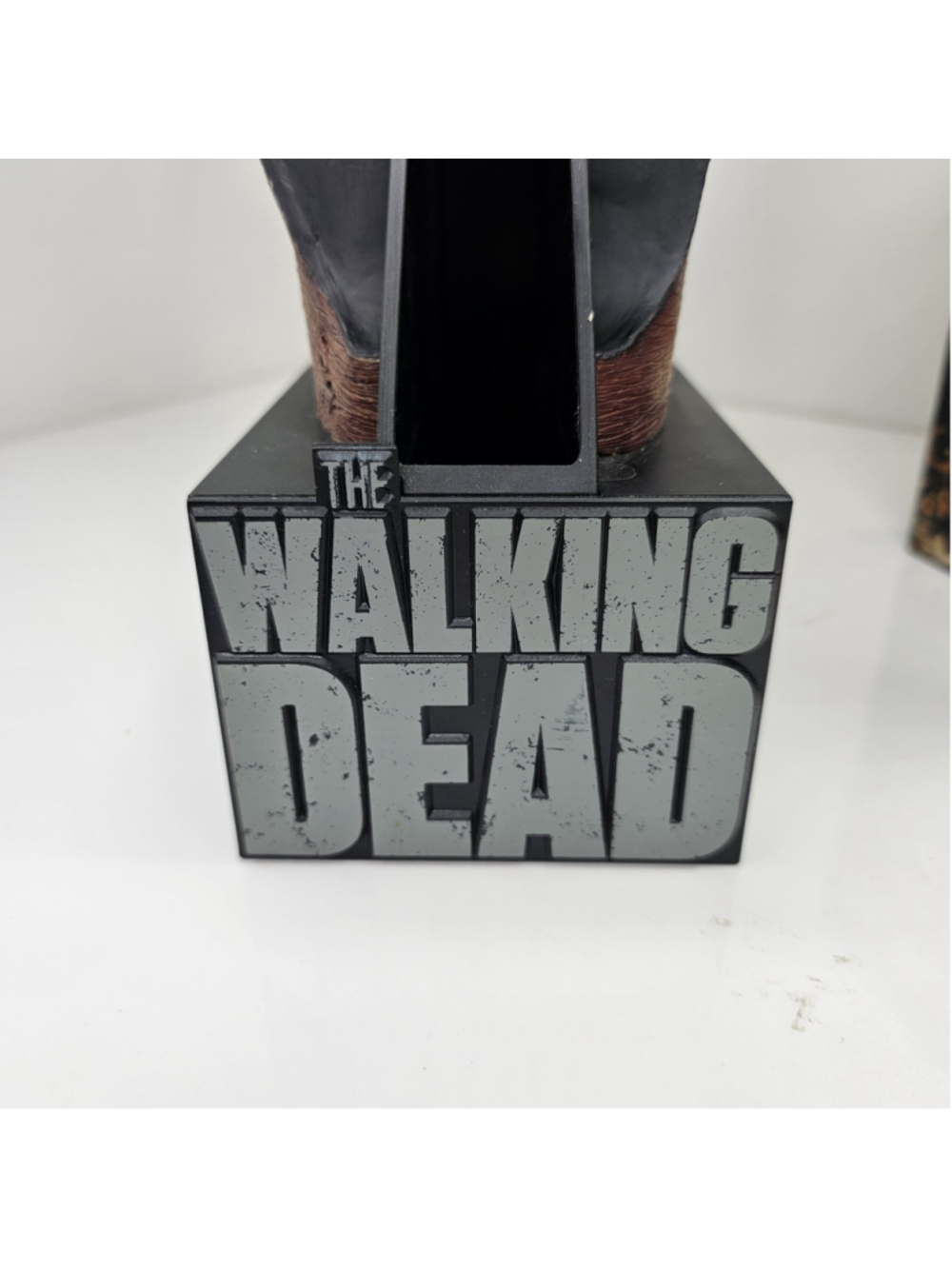 Walking Dead: Season 2 Blu-ray Set, Limited Edition Zombie Head Clean Disks! - Picture 9 of 15